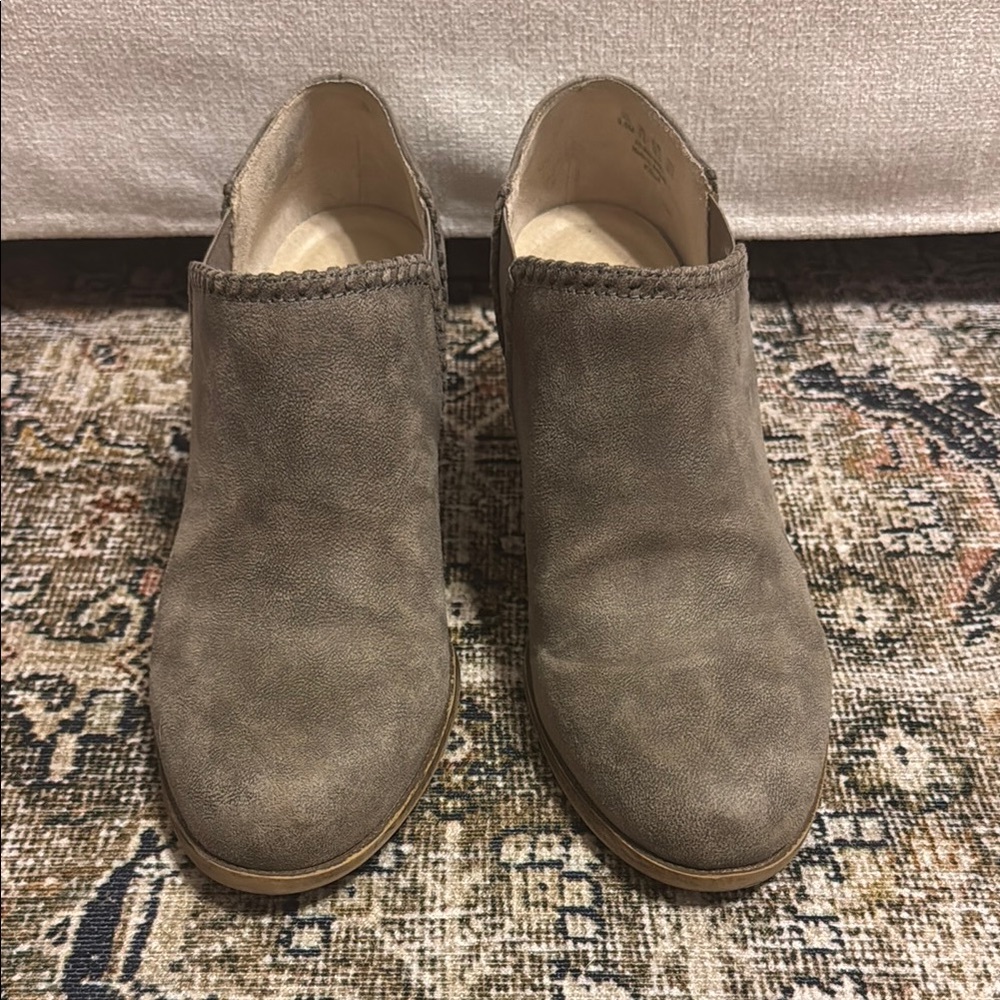 Life Stride Gray Ankle Boots